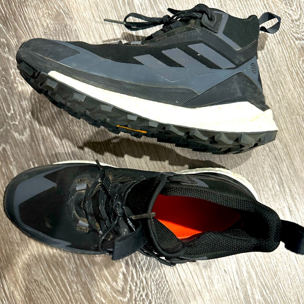 Adidas Terrex Free Hiker 2 Gore-Tex Black White Women’s Sneaker Boots Size 7